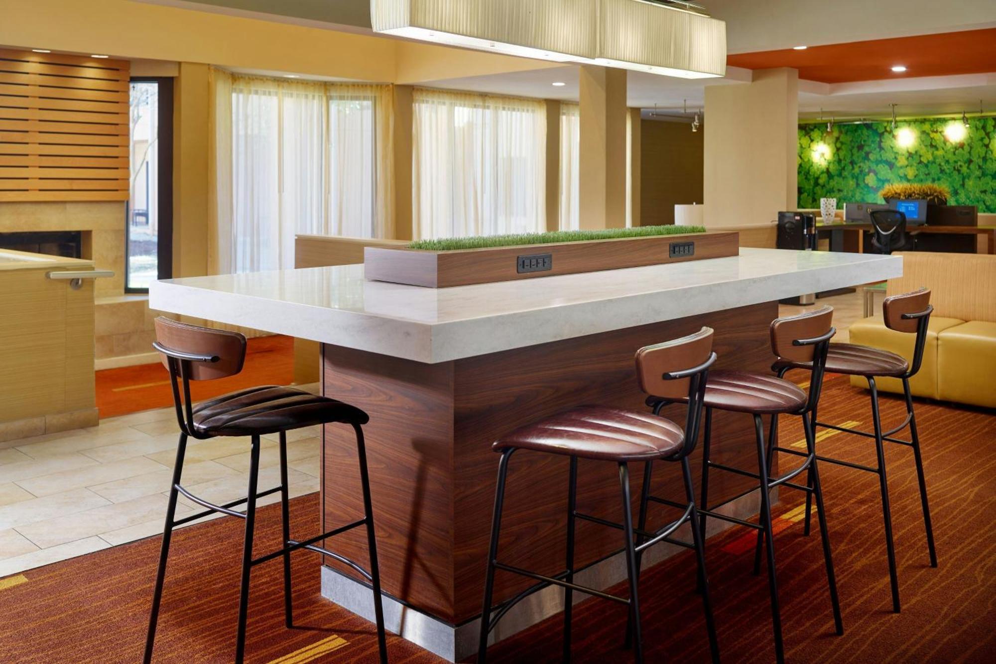 Hotel Courtyard By Marriott Baton Rouge Acadian Centre/Lsu Area Esterno foto
