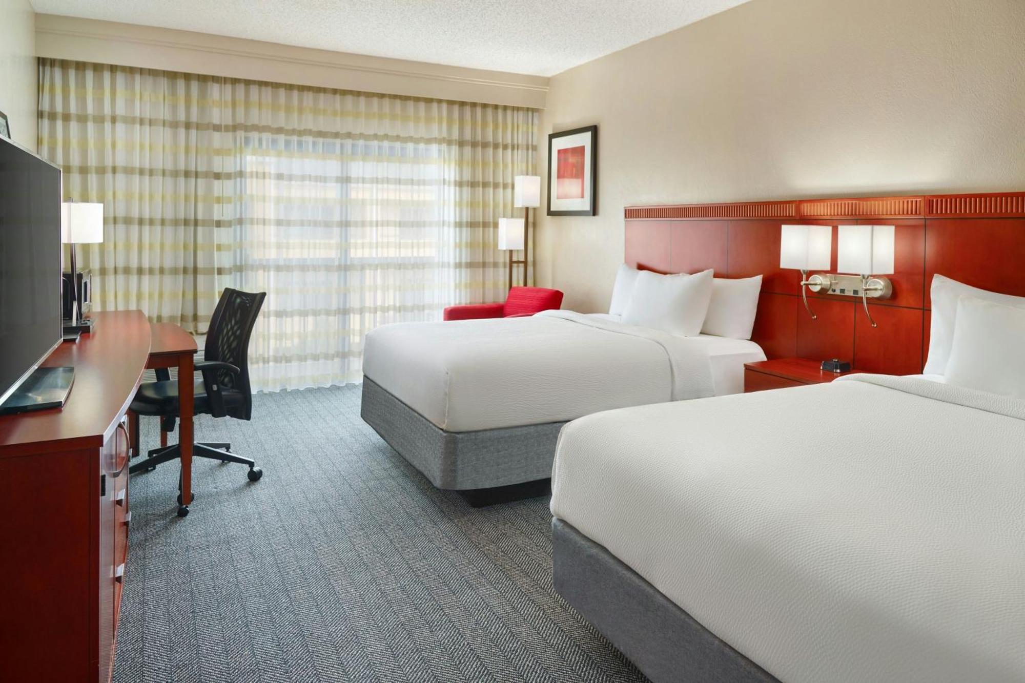 Hotel Courtyard By Marriott Baton Rouge Acadian Centre/Lsu Area Esterno foto